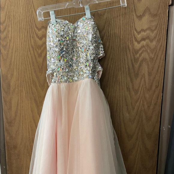 Prom dress ( wore once stops above knees size 2) - Picture 1 of 2